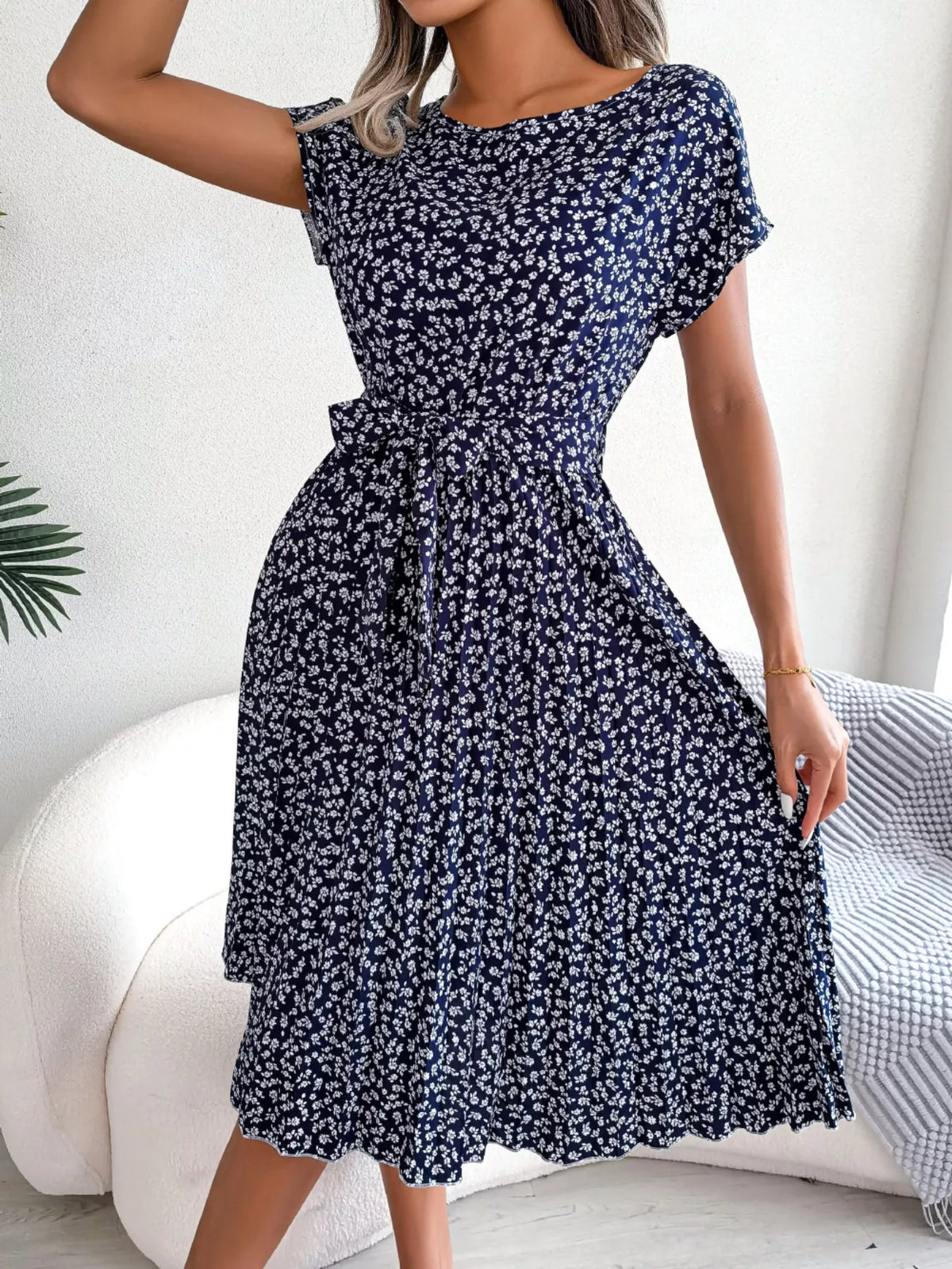 Floral Print Pleated Midi Dress with Belt