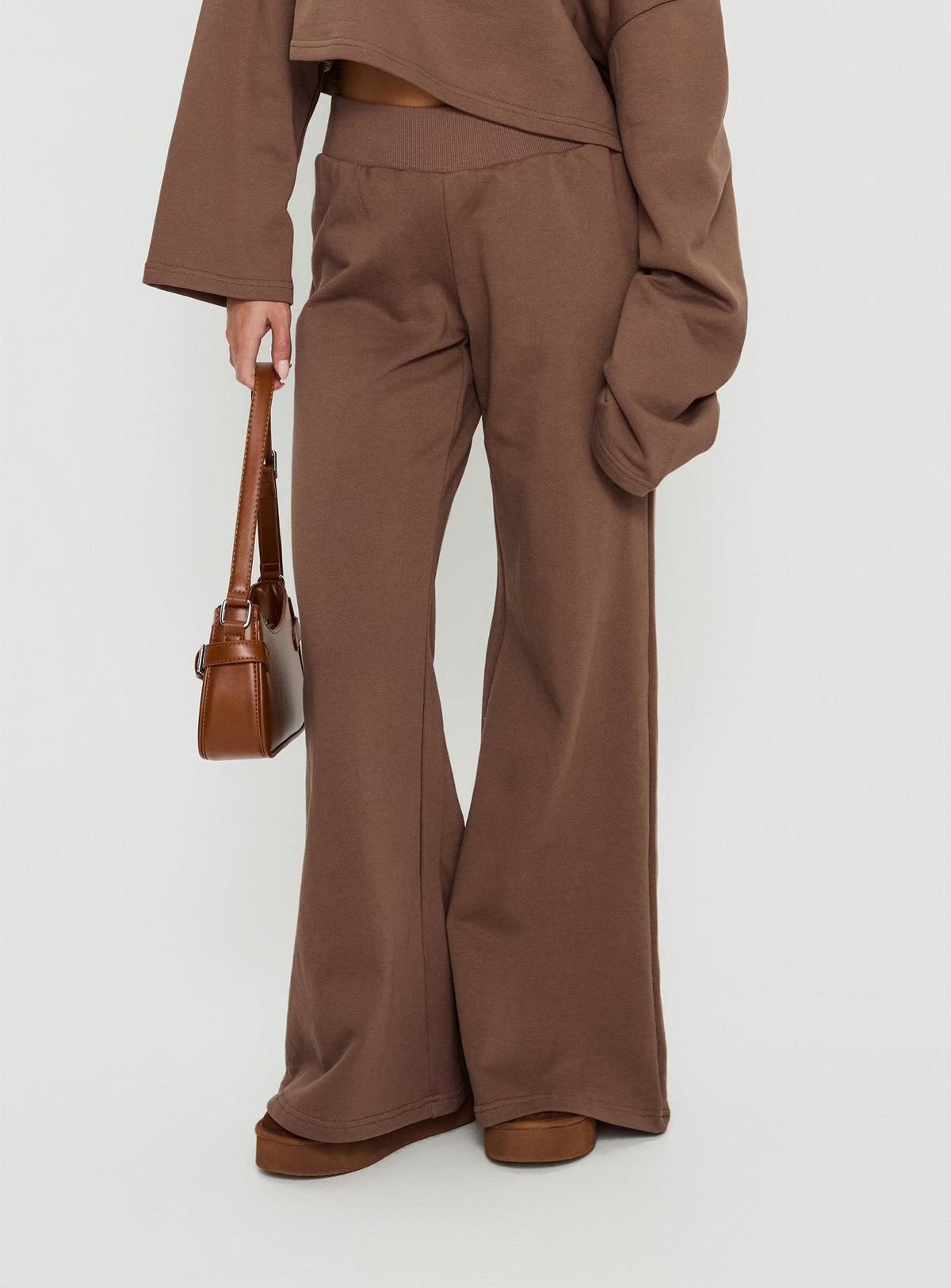 Peaks Flared Joggers Cocoa