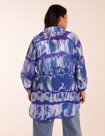 Curve Tie Dye Shirt