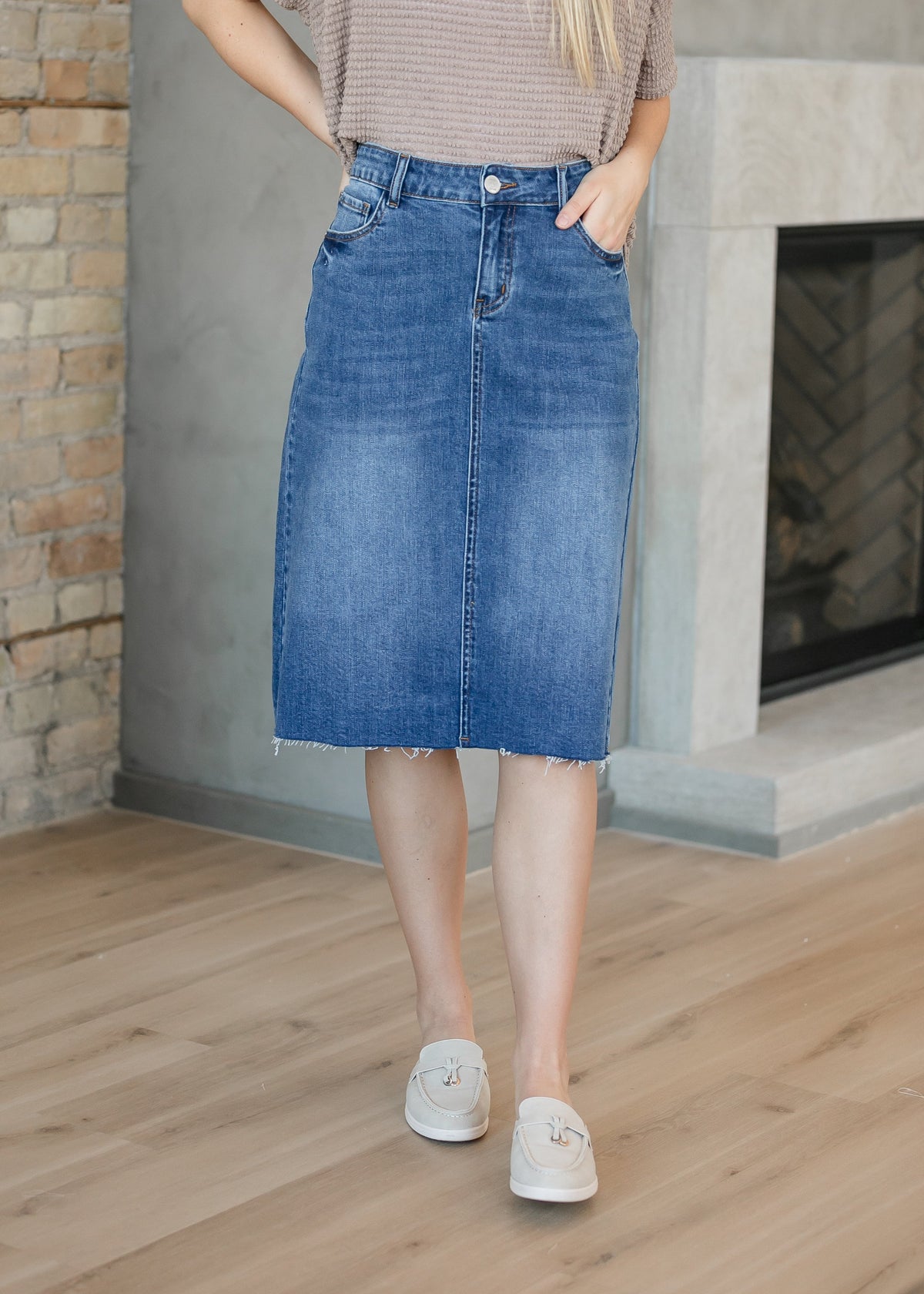 Rylin Raw Hem Midi Skirt - FINAL SALE
