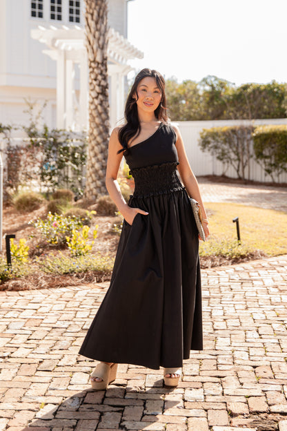 FINAL SALE - Effortless Glow Black Maxi Dress